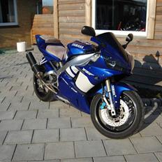 Yamaha YZF R1 ( Solgt til nabo )
