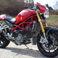 Ducati Monster S4R S