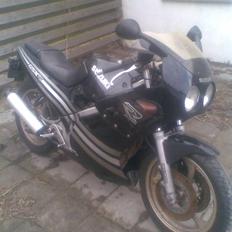 Suzuki gsx-r 250