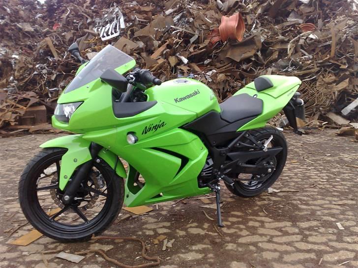 Kawasaki Ninja 250R billede 12