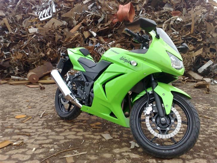 Kawasaki Ninja 250R billede 15