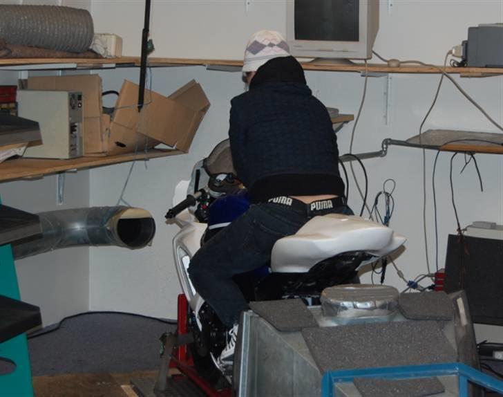 Suzuki GSX-R 750 K7 FORÆRET VÆK! - tilkøring af grisen 2 på testbænk ....GAAAAAAaaaaaaab! billede 6