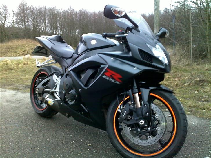 Suzuki GSXR750 *SOLGT* billede 2