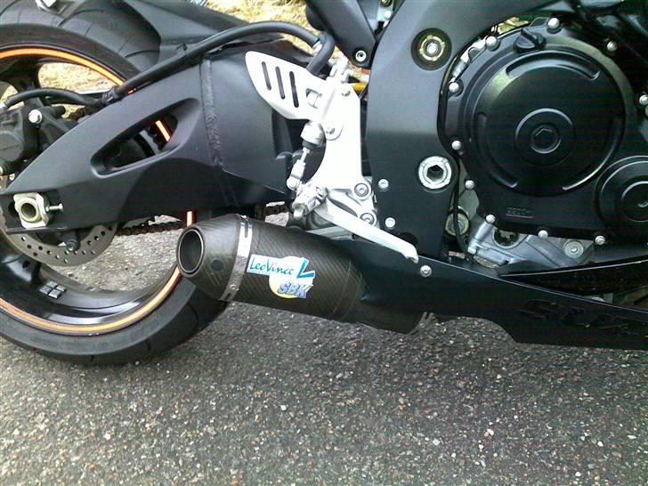 Suzuki GSXR750 *SOLGT* billede 3