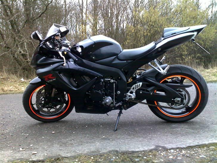 Suzuki GSXR750 *SOLGT* billede 5
