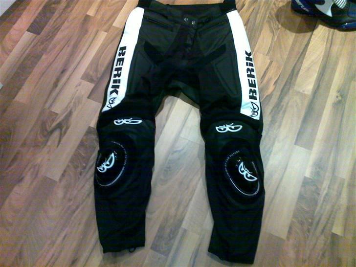 Suzuki GSXR750 *SOLGT* billede 14