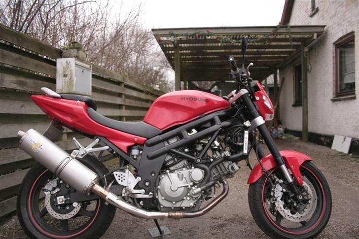 Hyosung GT650 billede 12