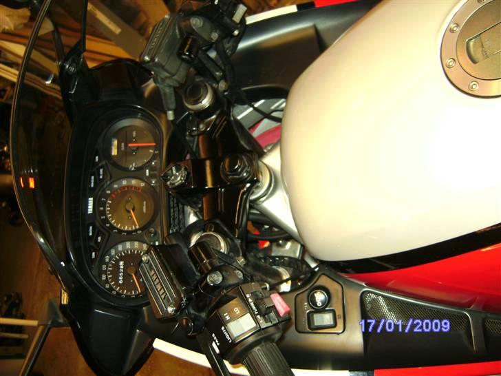 Yamaha FJ 1200 - SOLGT billede 3