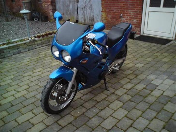 Suzuki GSX-R 250 billede 3