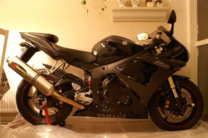 Yamaha YZF R6 billede 1