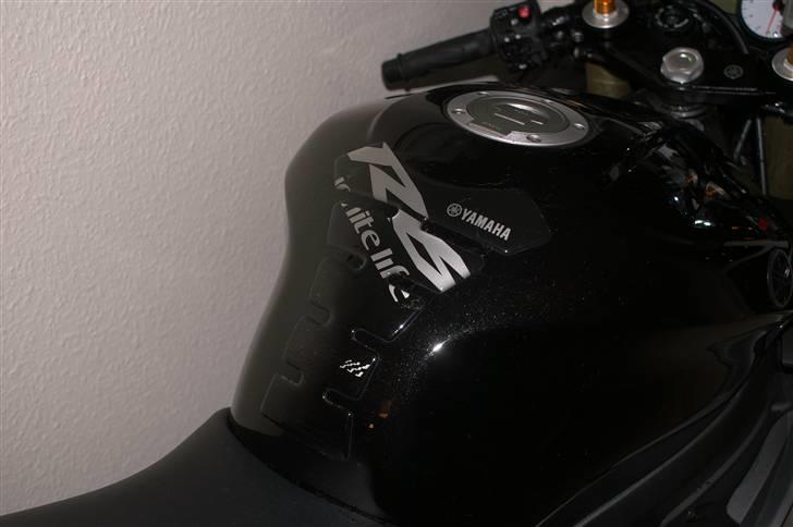 Yamaha YZF R6 billede 4