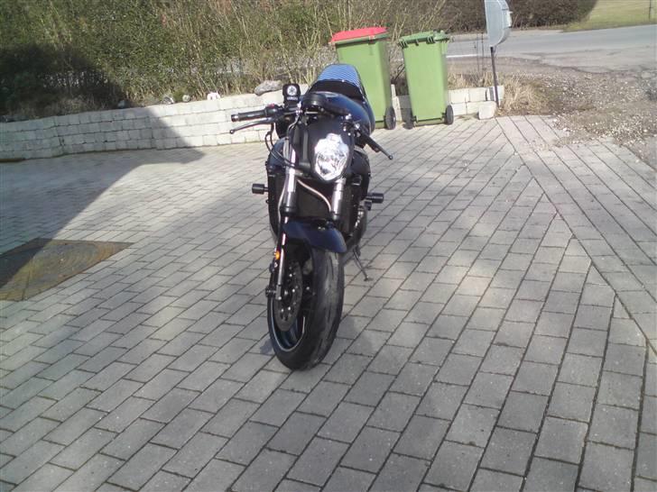 Yamaha R 6 billede 5