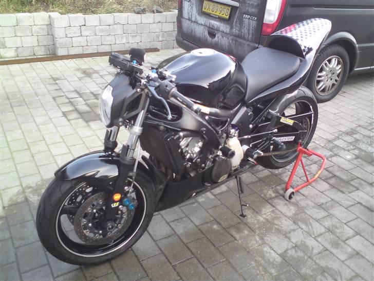 Yamaha R 6 billede 7