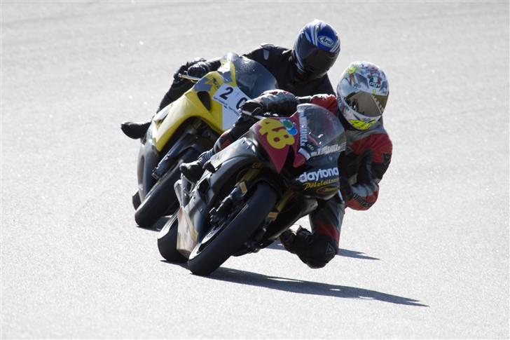 Yamaha YZF R6 (solgt) billede 12