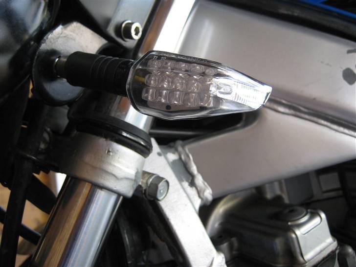 Suzuki GSteiner 500 E -SOLGT- - Ny forblinklysdiode :) billede 1