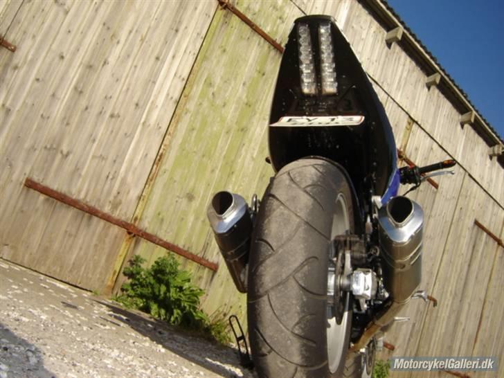 Suzuki SV 996 Standard - Go røv selvom det er med 2 i 2 system billede 19