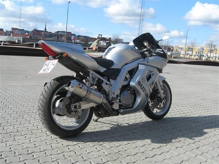 Suzuki SV 1000 S " SOLGT " billede 11