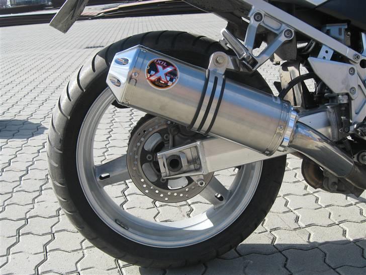 Suzuki SV 1000 S " SOLGT " billede 13