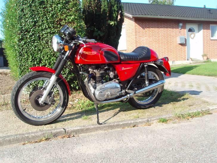 Triumph Buccaneer billede 1