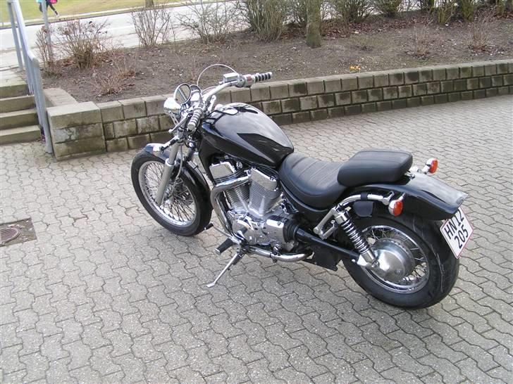 Suzuki intruder vs1400 billede 5