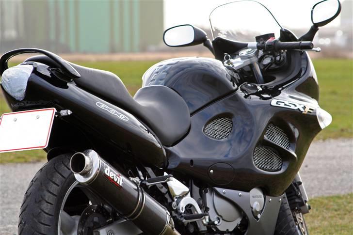 Suzuki GSX 600 F Solgt billede 18