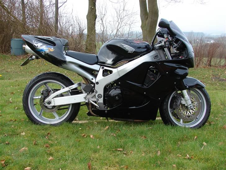 Honda cbr 900 rr Fireblade billede 3