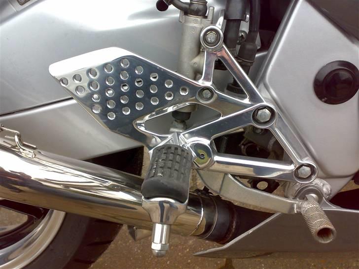 Honda cbr 600 f2  - Let ombygget og poleret. billede 15