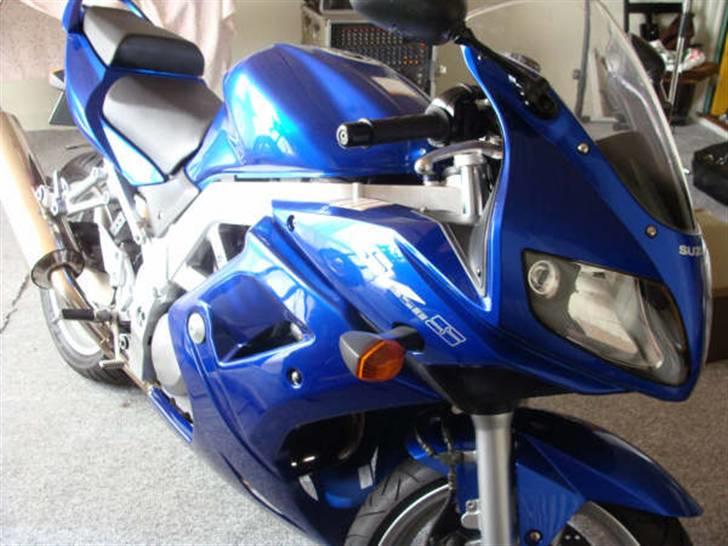 Suzuki SV650S K4 - SOLGT billede 4