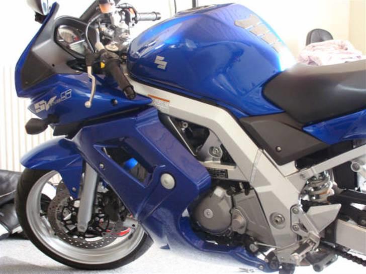 Suzuki SV650S K4 - SOLGT billede 5