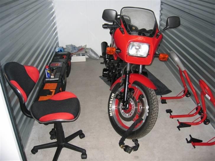 Kawasaki GPz1100 billede 9