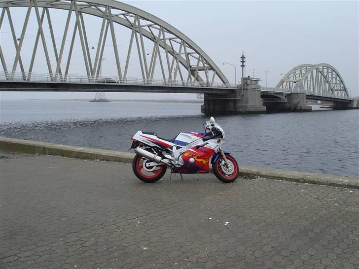 Yamaha fzr us billede 1