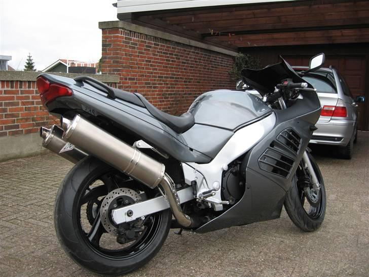 Suzuki RF 600 R billede 5