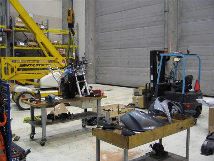 Suzuki RF 600 R billede 14