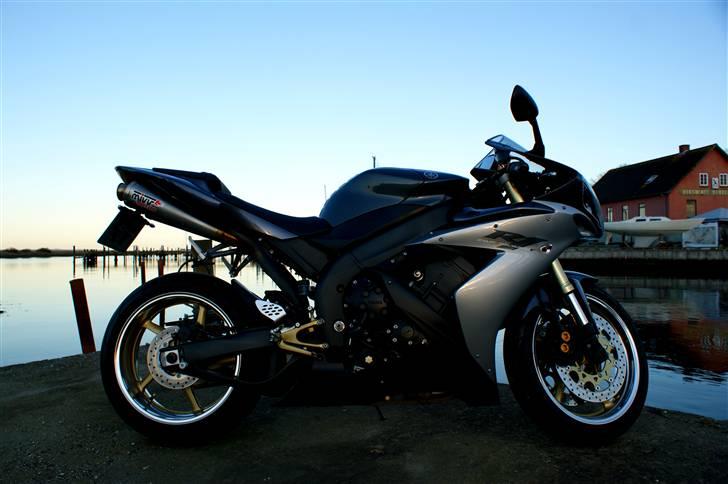 Yamaha R1 (YZF) billede 5