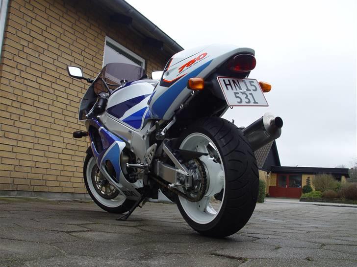 Suzuki gsxr 750 billede 8