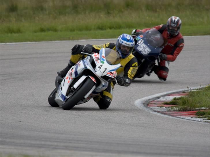 Suzuki GSXR 750 K7 billede 6