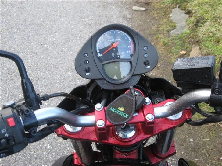 Kawasaki ER6N billede 7