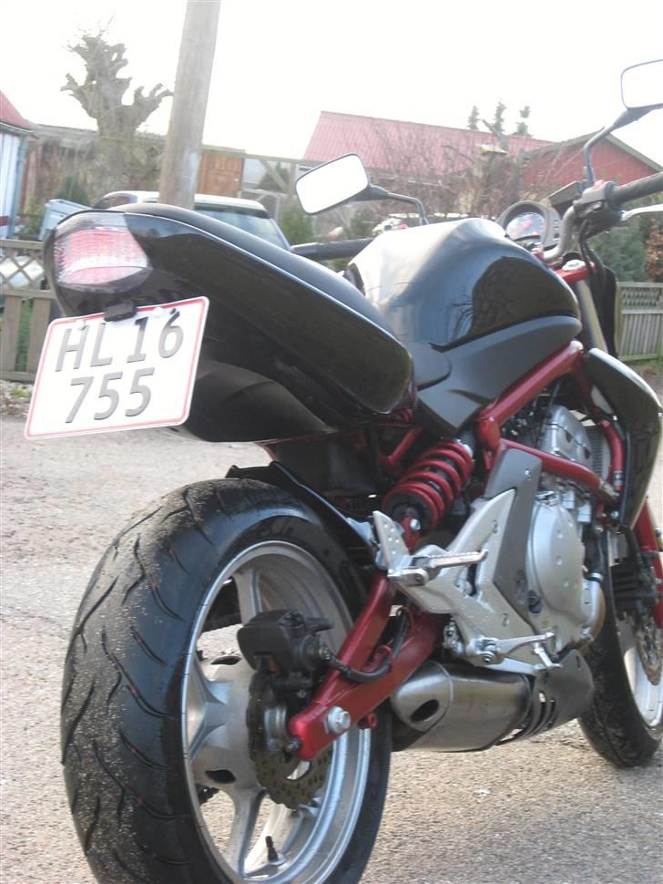 Kawasaki ER6N billede 9