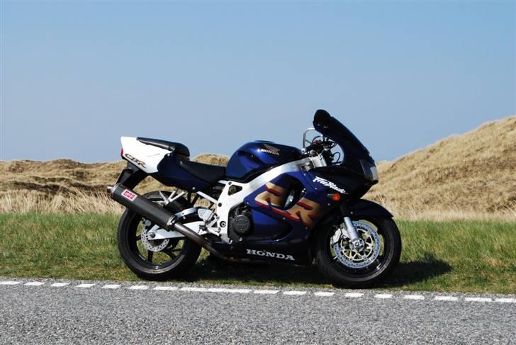 Honda CBR900RR Fireblade SOLGT billede 3