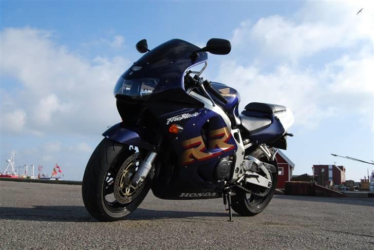 Honda CBR900RR Fireblade SOLGT billede 5
