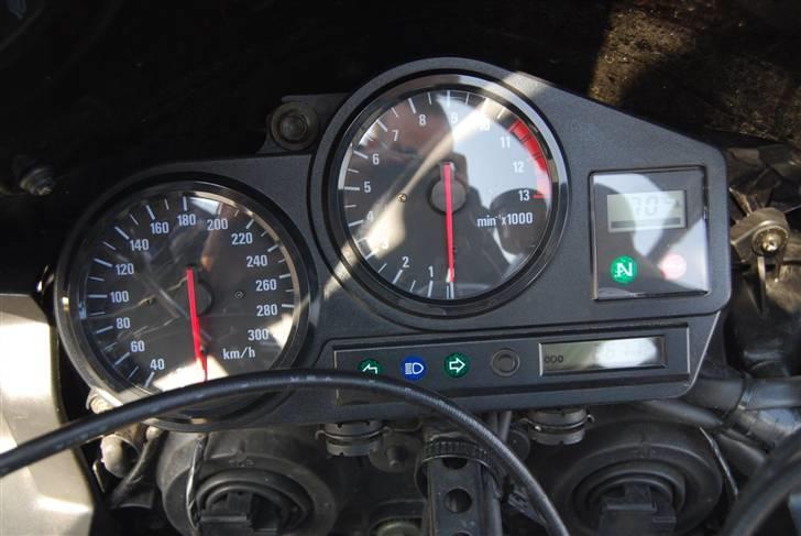 Honda CBR900RR Fireblade SOLGT - 26718 km billede 13