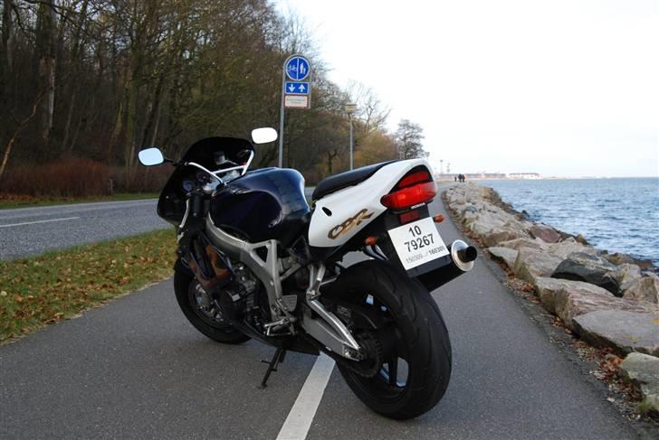 Honda CBR900RR Fireblade SOLGT billede 15