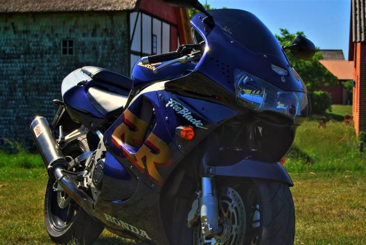 Honda CBR900RR Fireblade SOLGT billede 16