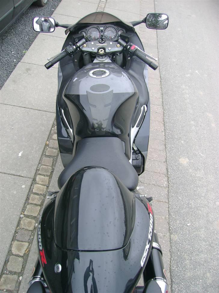 Suzuki GSX 1300 R SOLGT billede 10