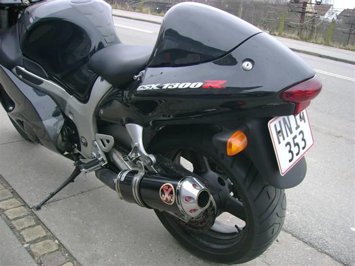 Suzuki GSX 1300 R SOLGT billede 11