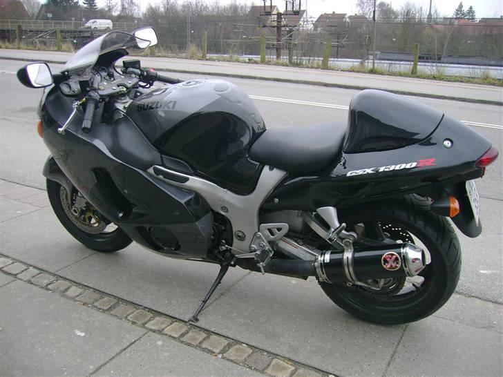 Suzuki GSX 1300 R SOLGT billede 12