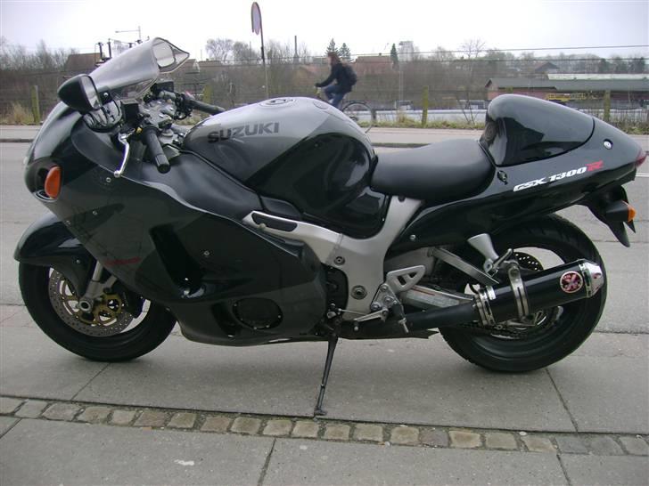 Suzuki GSX 1300 R SOLGT billede 13