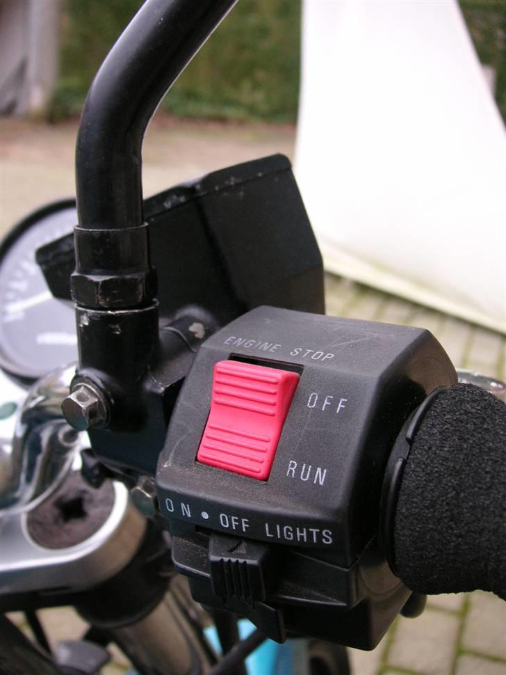 Suzuki GS 500E *Solgt* billede 7