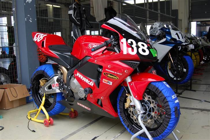 Honda cbr600rr (foræret væk!) - Lausitzring billede 1