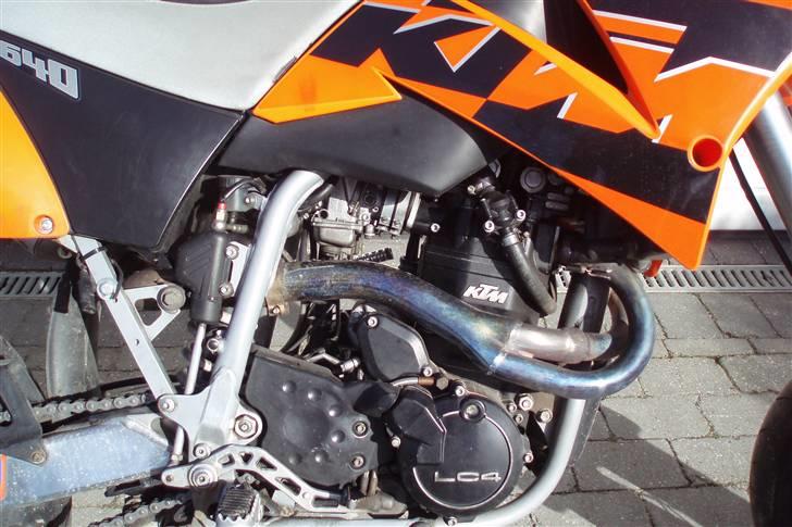 KTM 640 LC4 SuperMoto - SOLGT billede 7